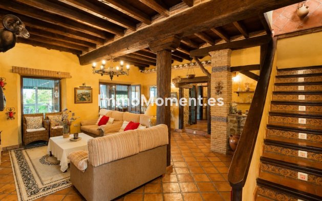 Revente - Maison de campagne - Intérieur                       - Gibralgalia