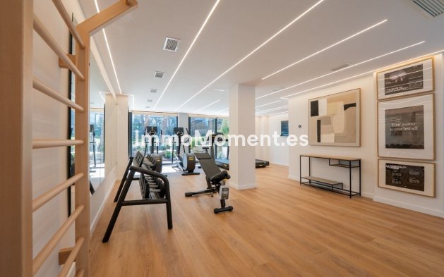 Reventa - Apartamento - Estepona  - Estepona Centro