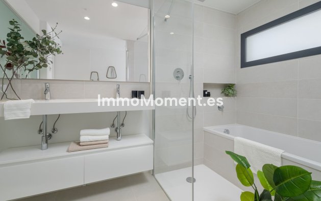 Resale - Apartment - Fuengirola - Fuengirola Centro