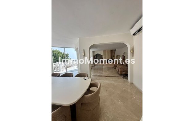 Wiederverkauf - Freistehende Villa - Estepona  - Estepona Centro