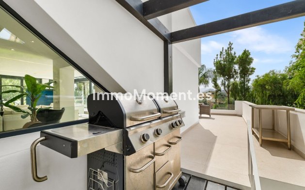 Wiederverkauf - Freistehende Villa - Marbella - Nueva Andalucía