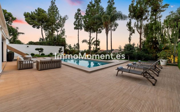 Wiederverkauf - Freistehende Villa - Marbella - Nueva Andalucía