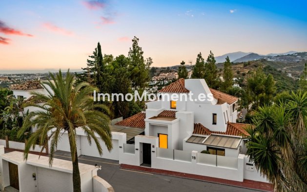 Wiederverkauf - Freistehende Villa - Marbella - Nueva Andalucía