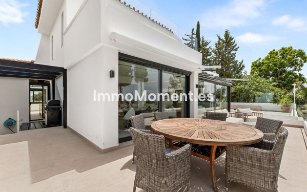 Wiederverkauf - Freistehende Villa - Marbella - Nueva Andalucía