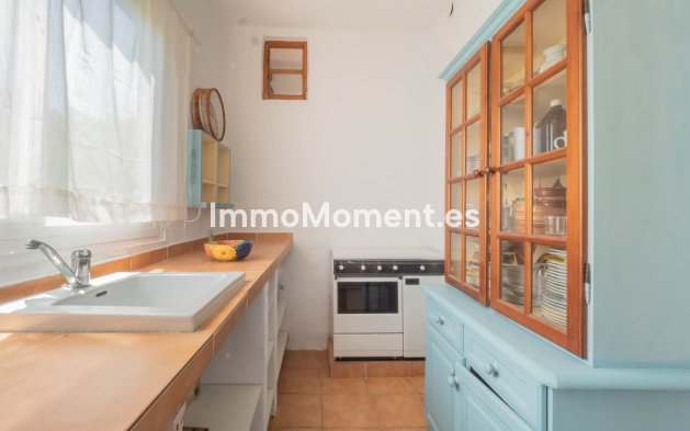 Resale - Country house - Inland  - Coín