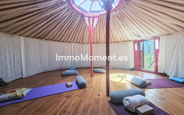 Resale - Country house - Inland  - Coín
