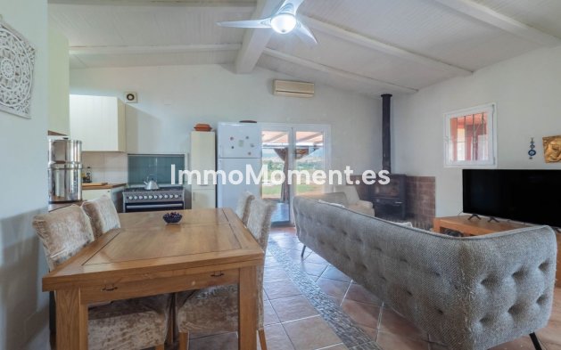 Resale - Country house - Inland  - Coín