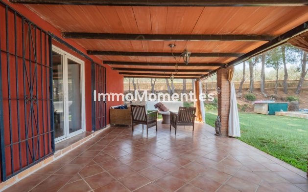 Resale - Country house - Inland  - Coín