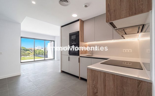 Resale - Apartment - Mijas Costa - El Chaparral