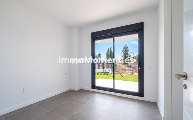 Resale - Apartment - Mijas Costa - El Chaparral