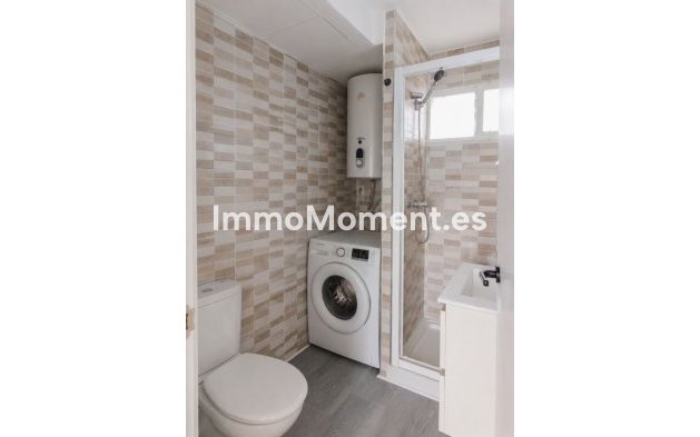 Resale - Apartment - Benalmadena - Benalmadena Centro