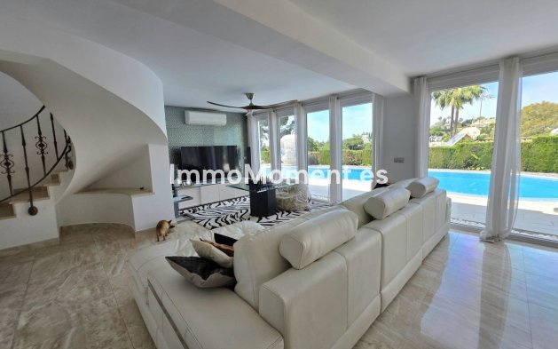 Reventa - Villa independiente - Marbella - Elviria