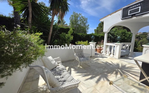 Reventa - Villa independiente - Marbella - Elviria