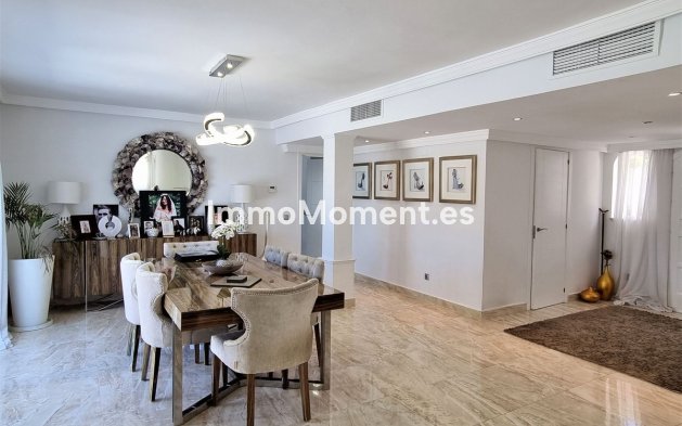 Reventa - Villa independiente - Marbella - Elviria