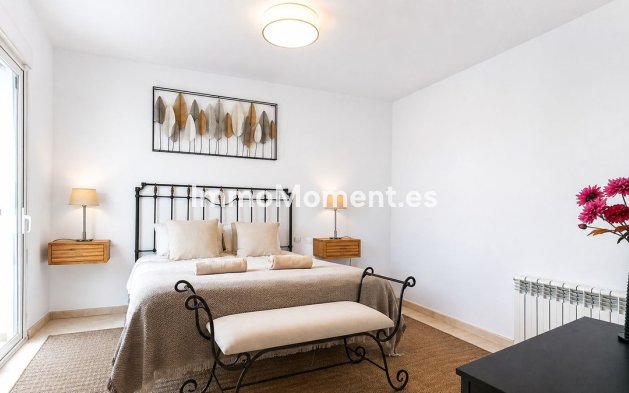 Resale - Detached villa - Marbella - Las Chapas