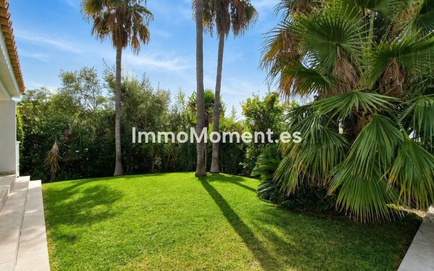 Resale - Detached villa - Marbella - Las Chapas
