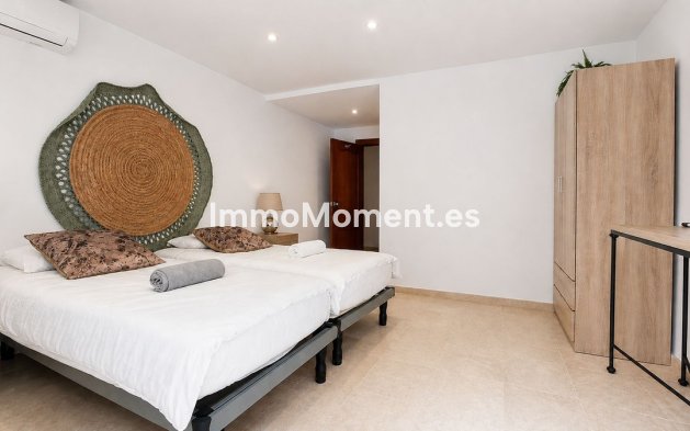Resale - Detached villa - Marbella - Las Chapas