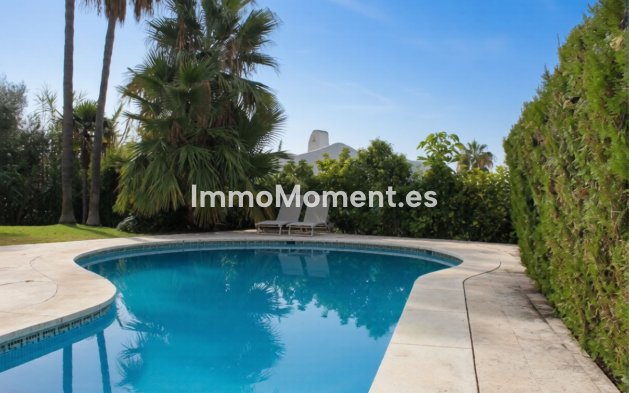 Resale - Detached villa - Marbella - Las Chapas