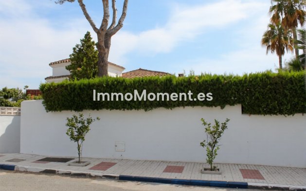 Resale - Detached villa - Marbella - Las Chapas