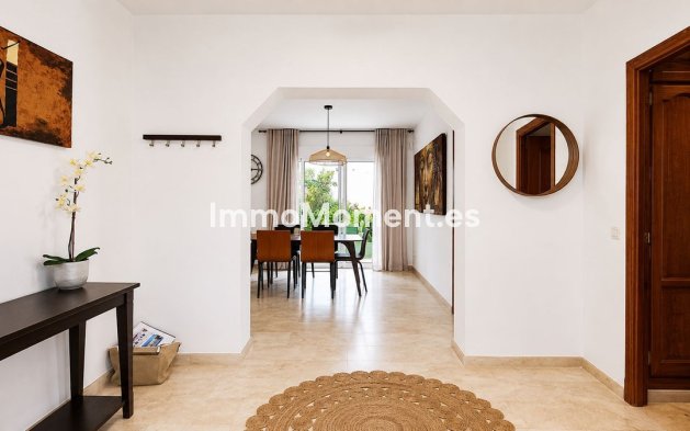 Resale - Detached villa - Marbella - Las Chapas
