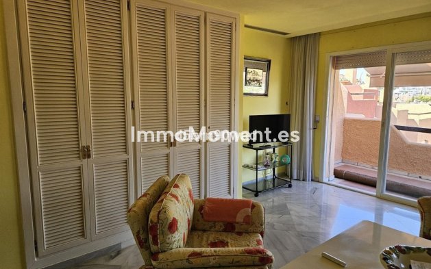Wiederverkauf - Reihenhaus - Estepona  - Atalaya