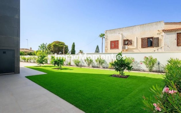 Revente - Maison mitoyenne - Torrevieja - Los Balcones - Los Altos del Edén