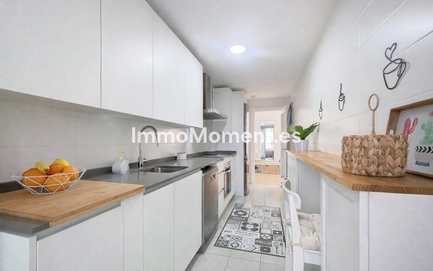 Reventa - Apartamento - Estepona  - Estepona Centro