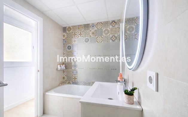 Reventa - Apartamento - Estepona  - Estepona Centro