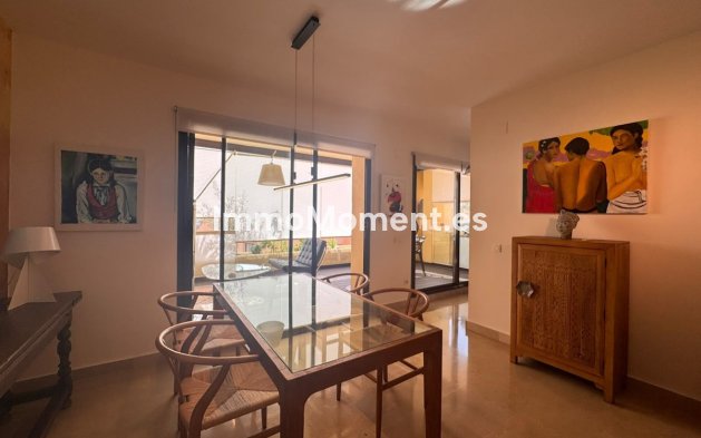 Resale - Apartment - Manilva