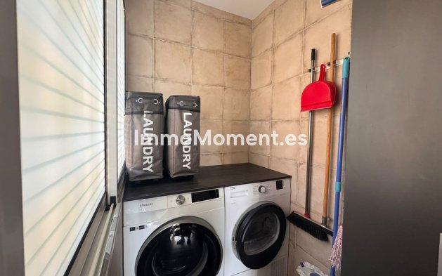 Resale - Apartment - Manilva