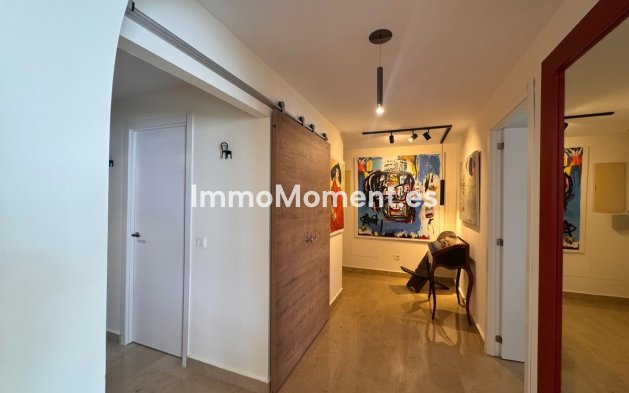 Resale - Apartment - Manilva