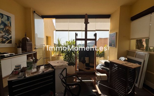 Resale - Apartment - Manilva