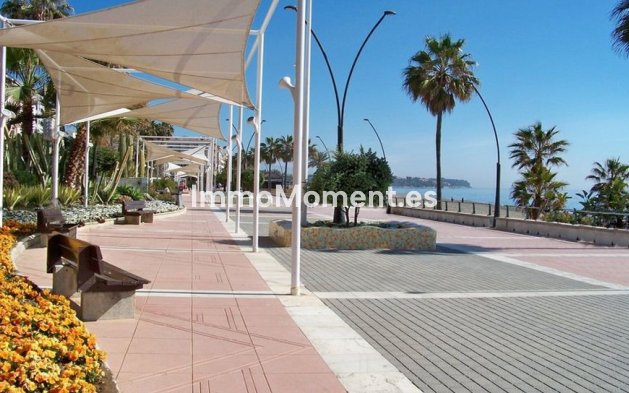 Resale - Apartment - Estepona - Estepona Centro