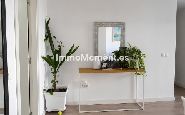 Resale - Apartment - Marbella - La Campana