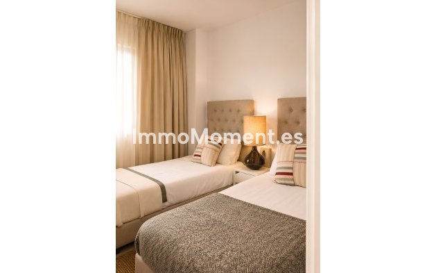 Resale - Apartment - Marbella - La Campana