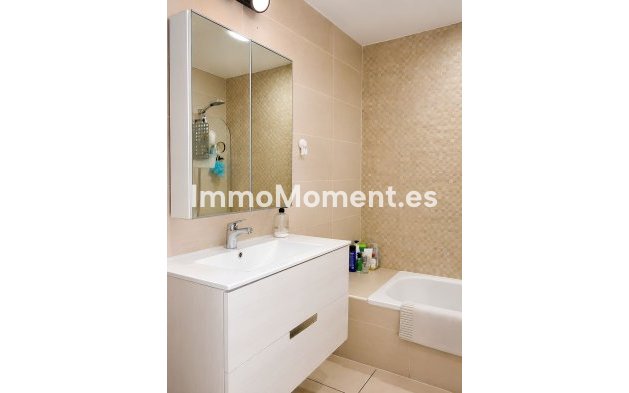 Resale - Apartment - Marbella - La Campana