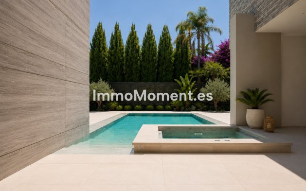 Resale - Detached villa - Marbella - Cortijo Blanco