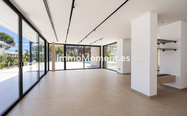 Resale - Detached villa - Marbella - Cortijo Blanco