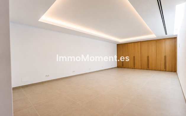 Resale - Detached villa - Marbella - Cortijo Blanco