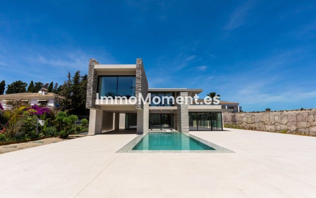 Resale - Detached villa - Marbella - Cortijo Blanco