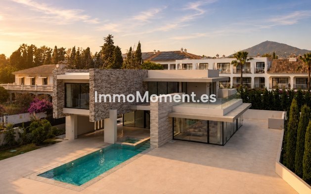 Resale - Detached villa - Marbella - Cortijo Blanco