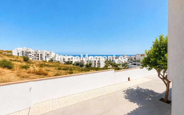 Resale - Detached villa - Estepona - Estepona Centro