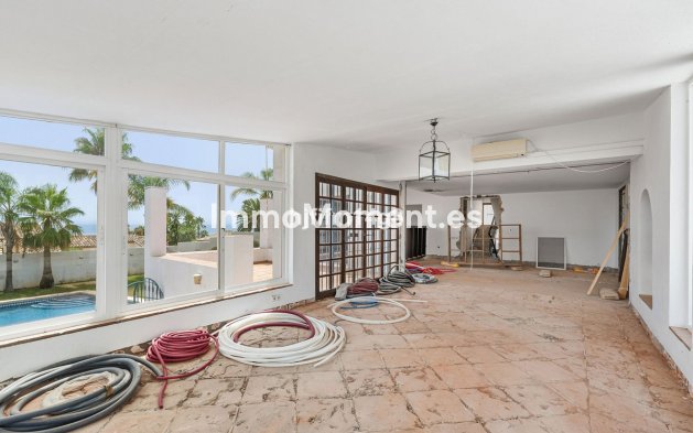 Reventa - Villa independiente - Estepona  - Estepona Centro
