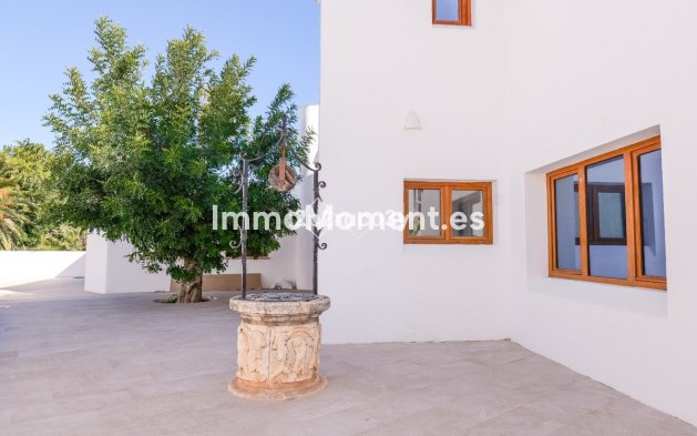 Resale - Detached villa - Teulada - Moraira
