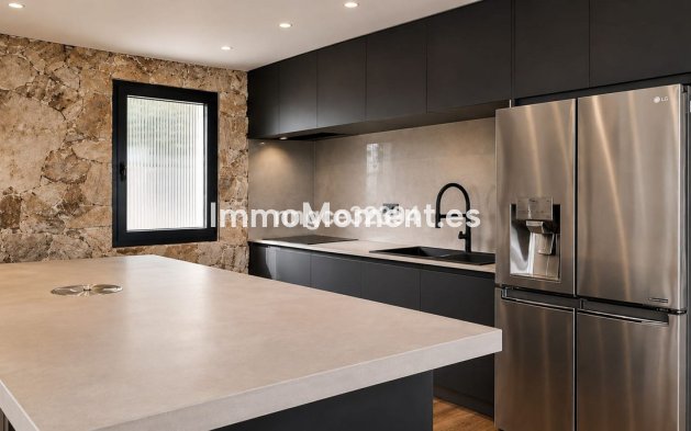 Nieuwbouw - Vrijstaande villa - Estepona  - New Golden Mile