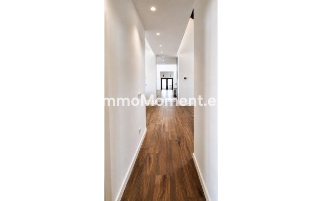 Nieuwbouw - Vrijstaande villa - Estepona  - New Golden Mile