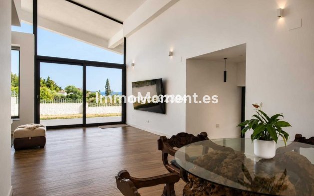 Nieuwbouw - Vrijstaande villa - Estepona  - New Golden Mile