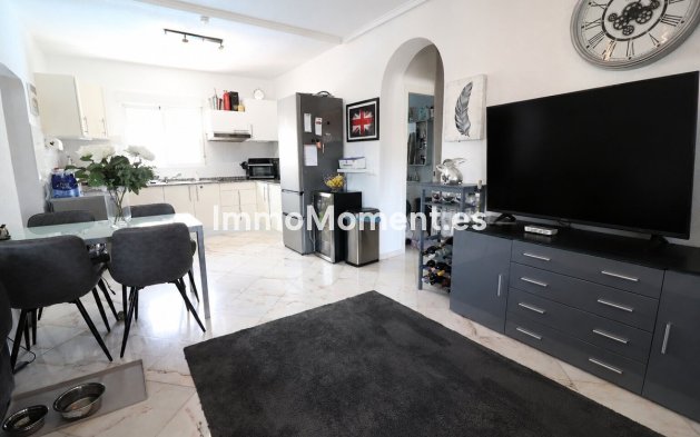 Bestaande woning - Vrijstaande villa - Orihuela Costa - Villamartín