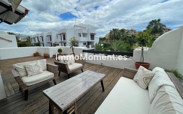 Wiederverkauf - Wohnung - Estepona  - Estepona Centro