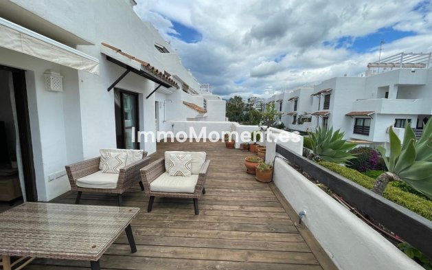 Wiederverkauf - Wohnung - Estepona  - Estepona Centro